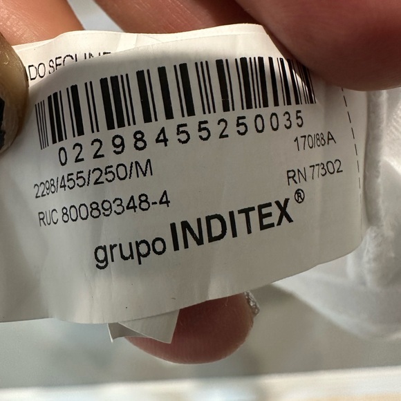 Zara white T shirt with striped cotton sleeve trim Sz M - Picture 3 of 4